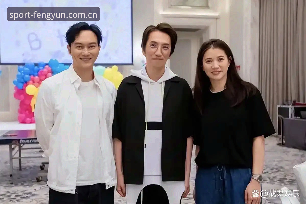 风云体育性能优化2026最新版本 从凌晨狂欢到绿茵回归:格拉利什与皮克福德的夜店风波深度剖析